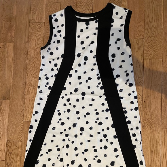 Black and white dotted dress - Picture 2 of 3